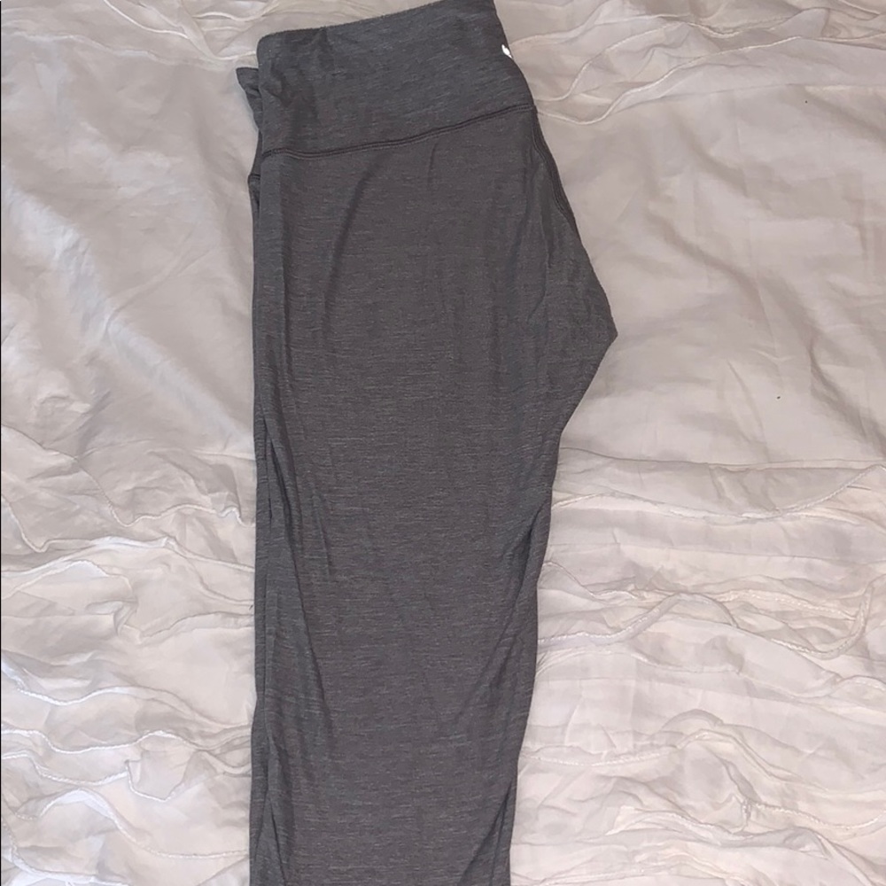 Grey lululemon leggings